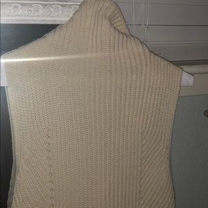 Fitted creme colored dress